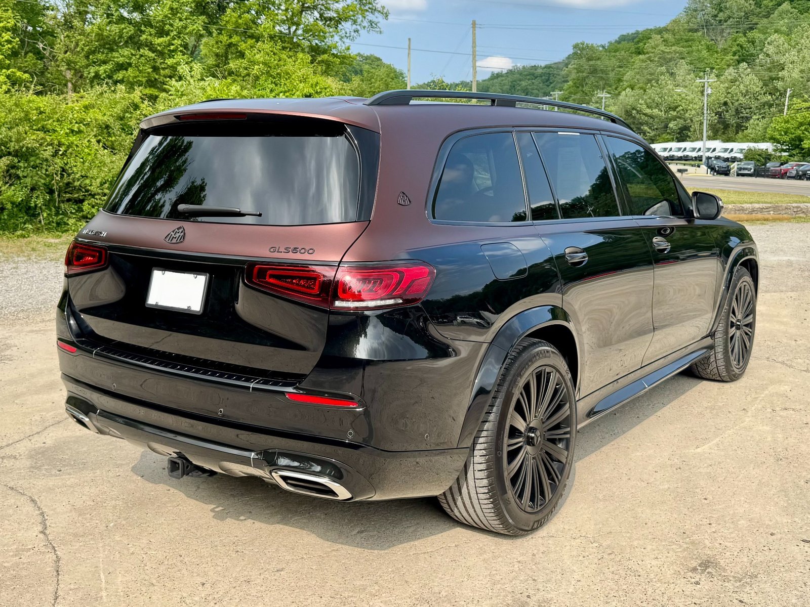 
								2023 Mercedes-Benz GLS 600 Maybach 4MATIC full									