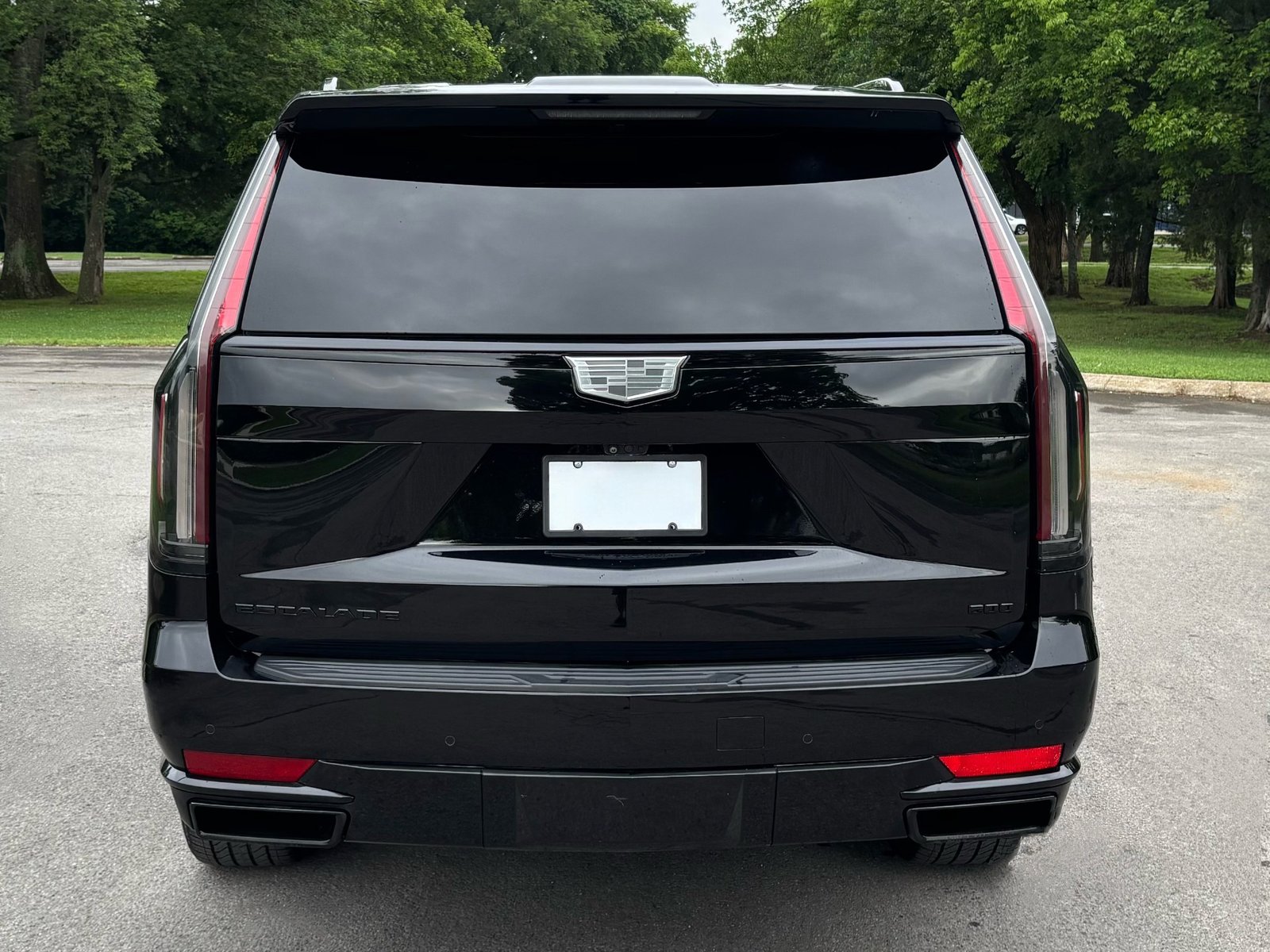 
								2022 Cadillac Escalade ESV full									