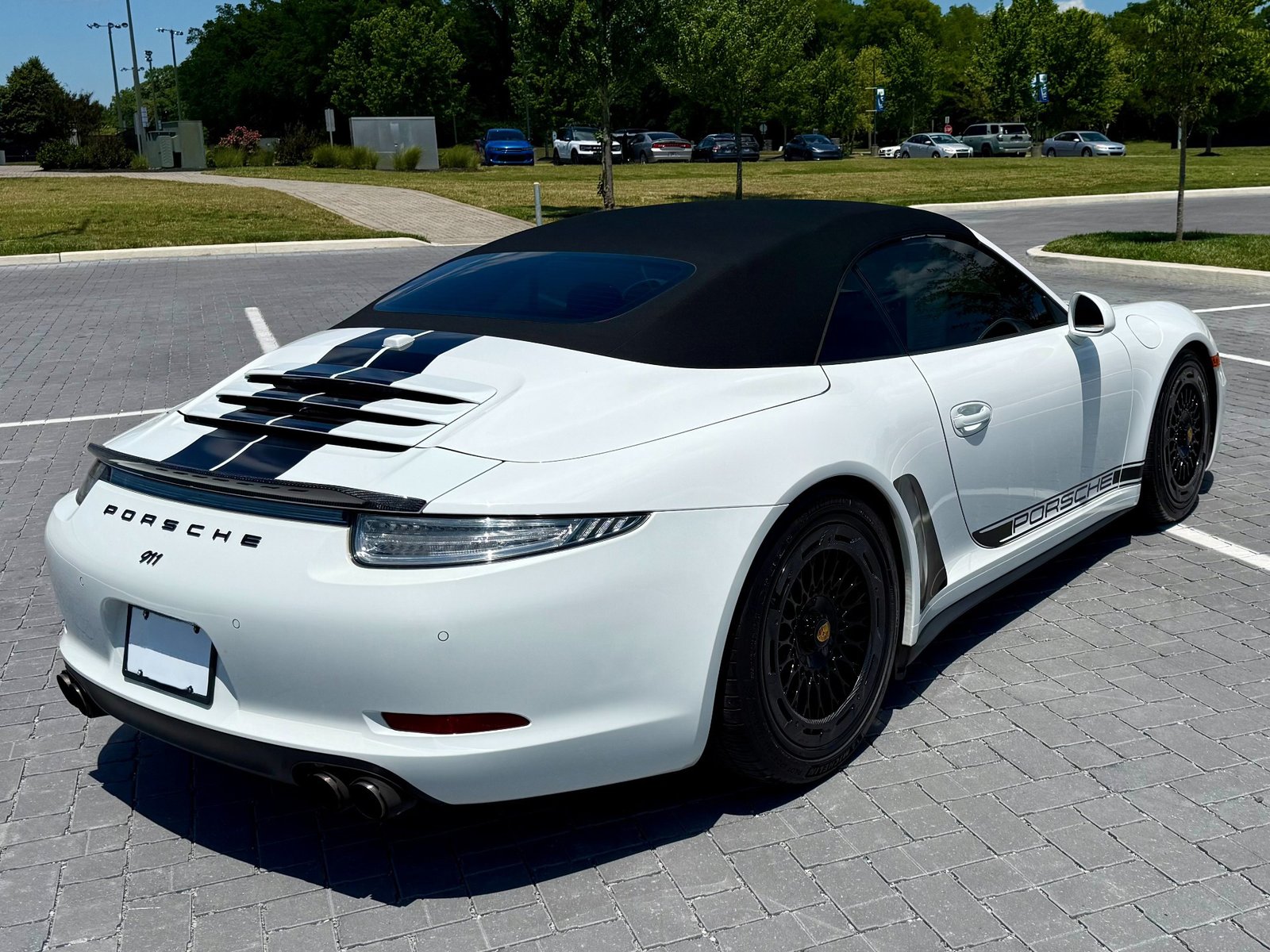 
								2014 Porsche 911 Carrera full									