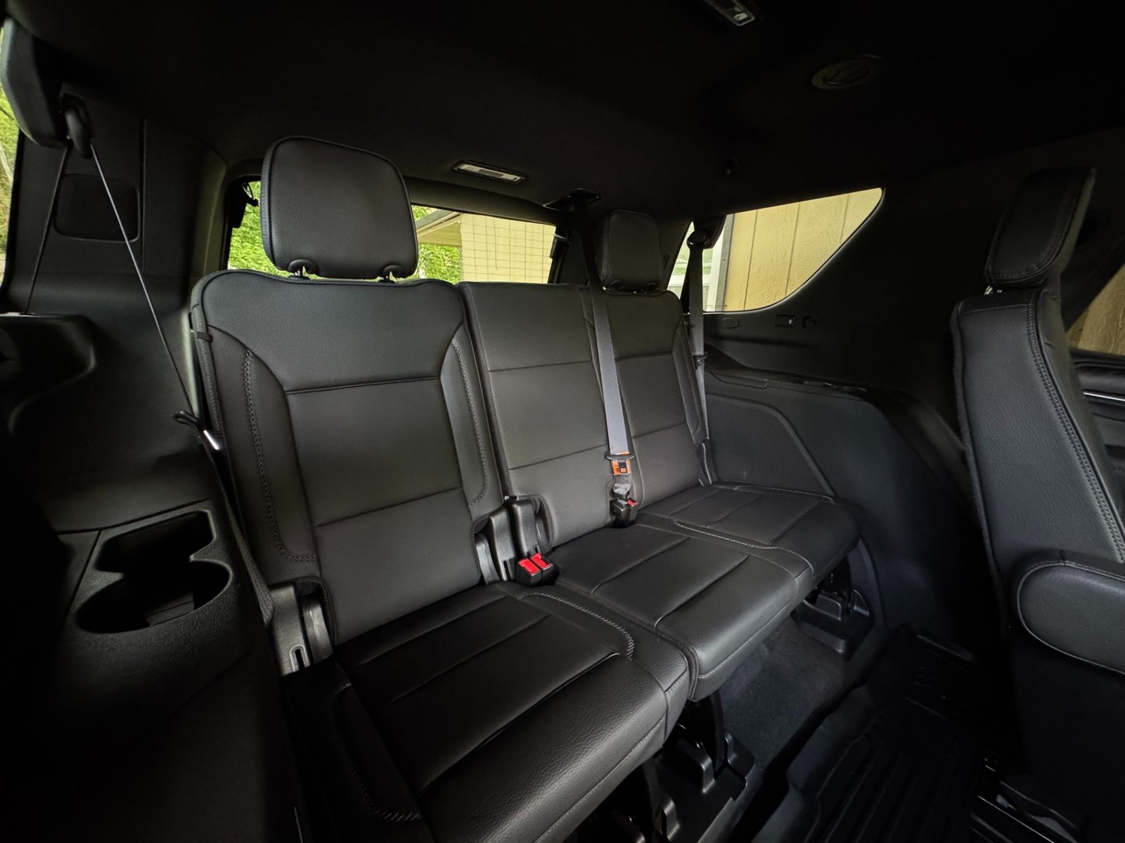 
								2022 GMC Yukon Denali full									