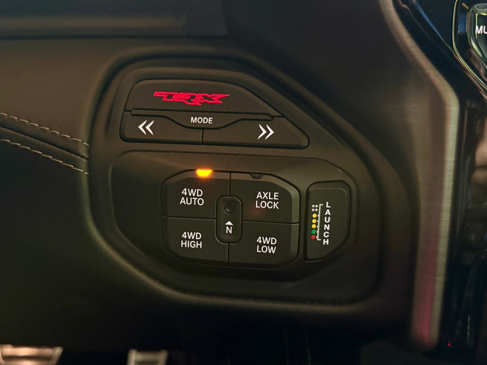 
								2022 Ram 1500 TRX full									
