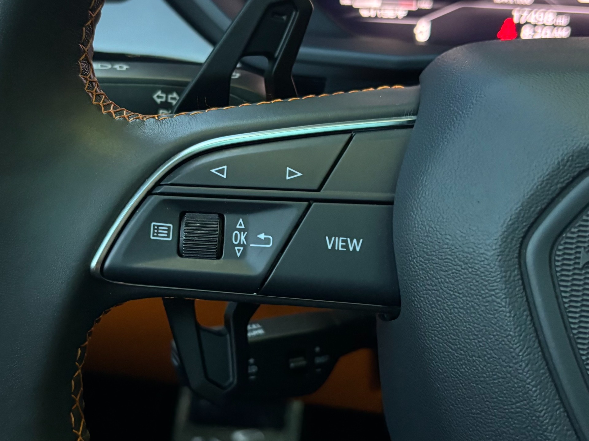 
								2021 Lamborghini Urus full									