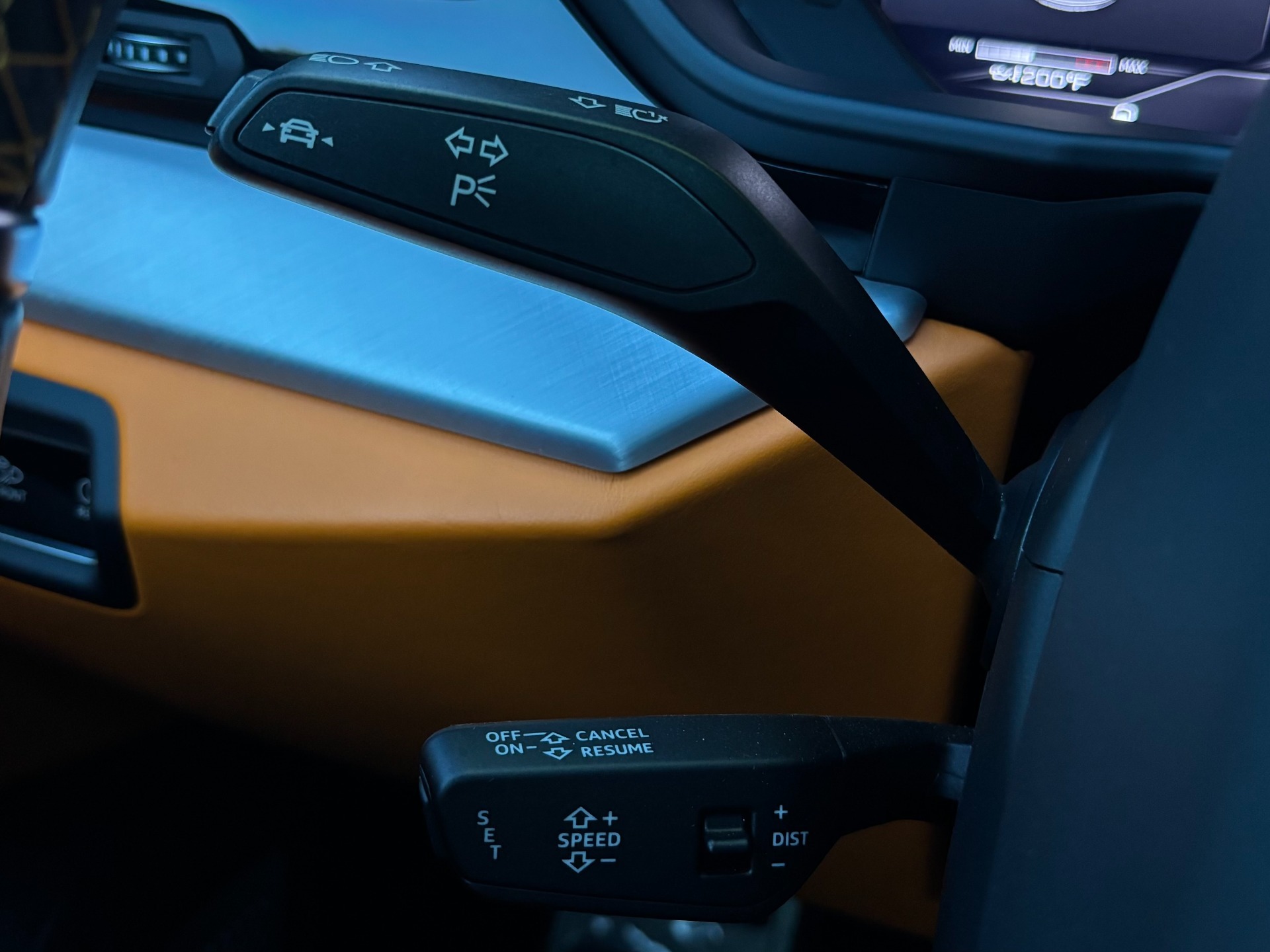
								2021 Lamborghini Urus full									