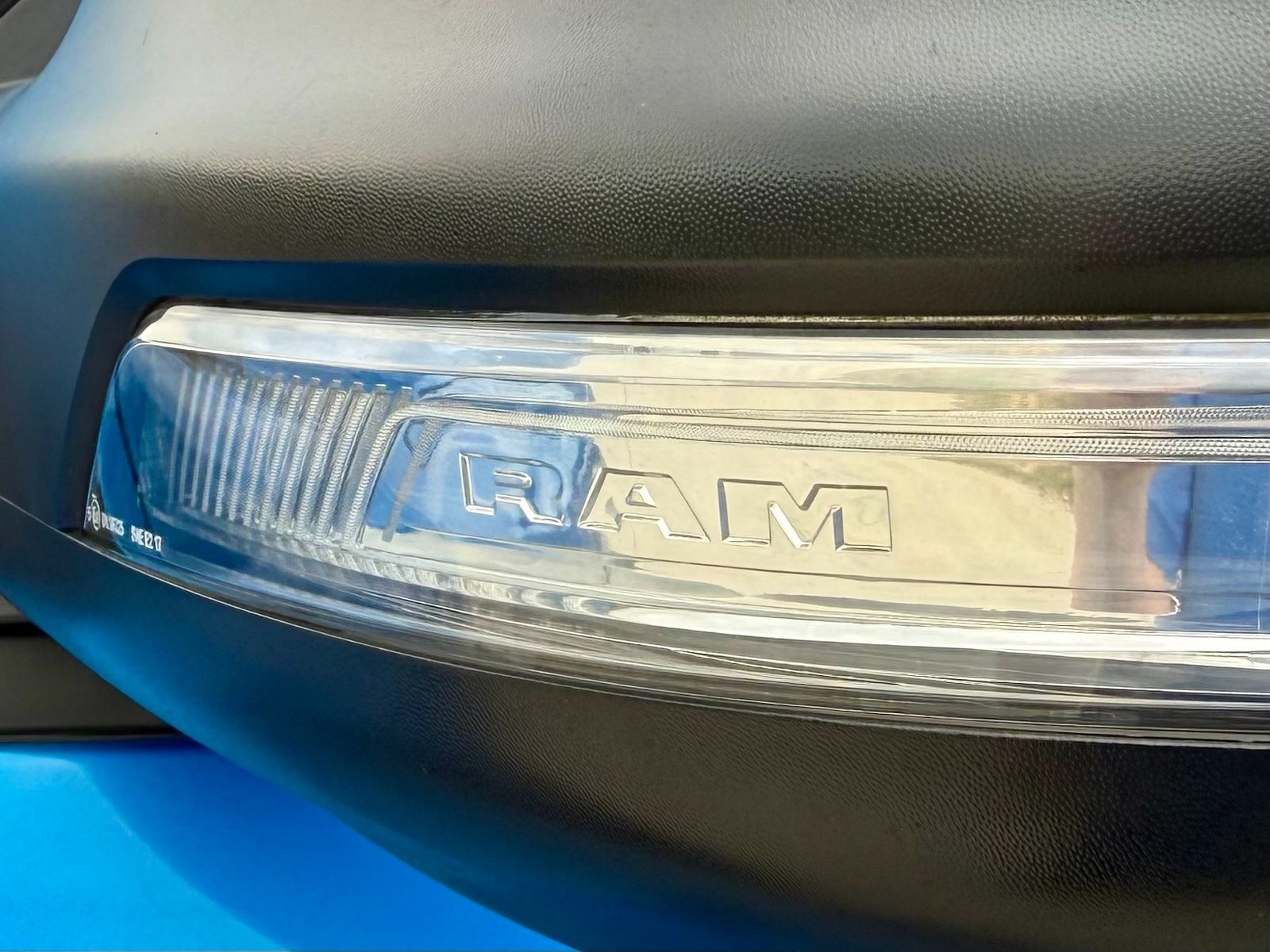 
								2022 Ram 1500 TRX full									