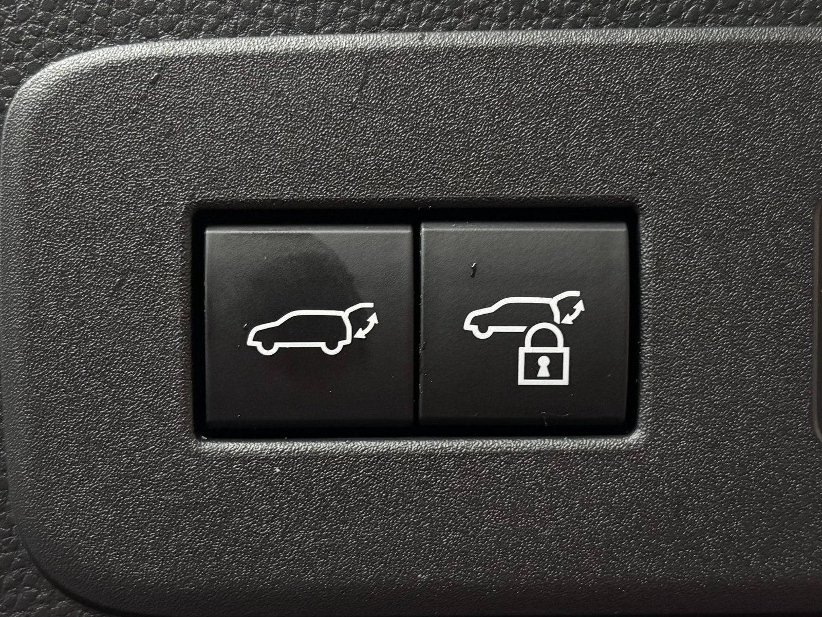 
								2024 Lexus GX 550 full									