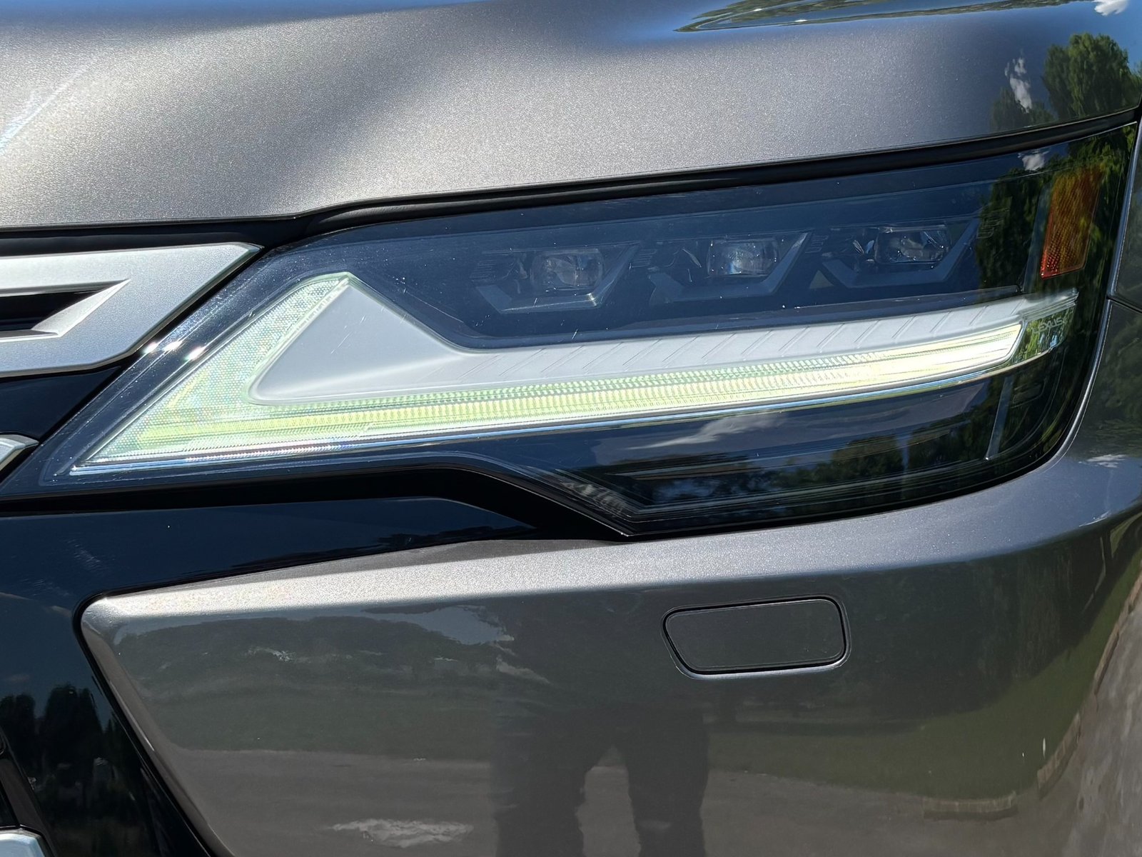 
								2022 Lexus LX 600 full									