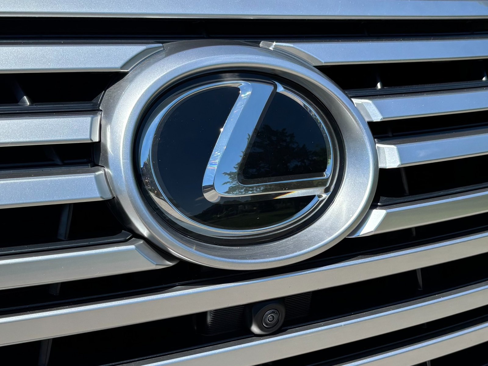 
								2022 Lexus LX 600 full									