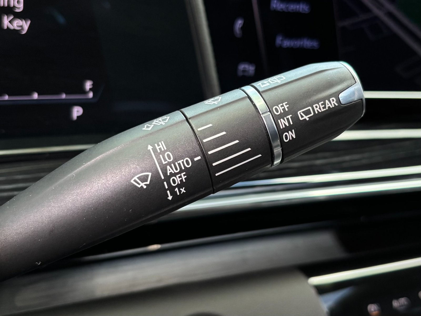 
								2022 Cadillac Escalade ESV full									