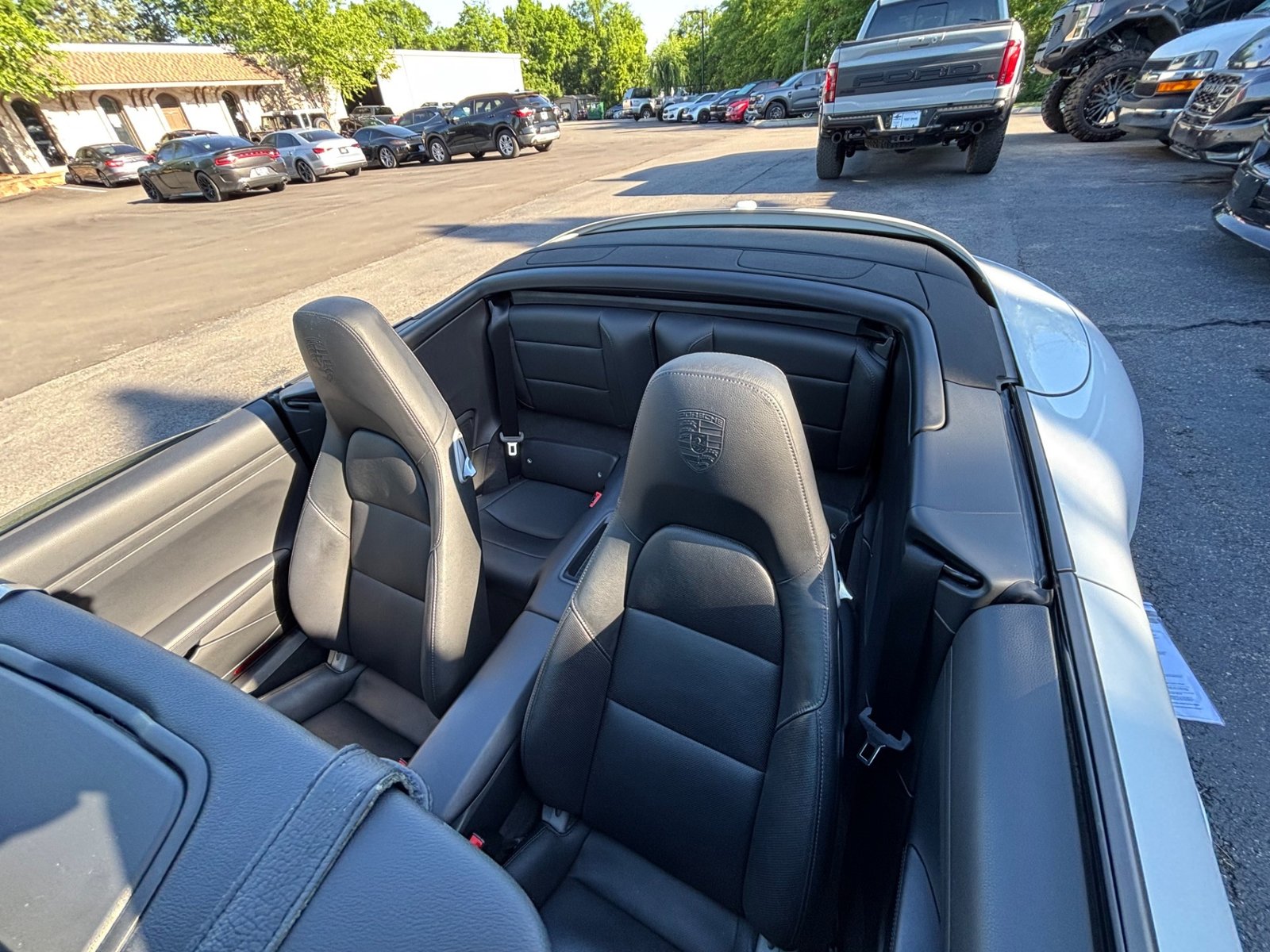 
								2014 Porsche 911 Carrera full									