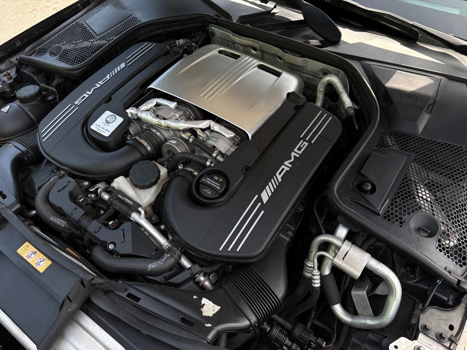 
								2018 Mercedes-Benz C 63 S AMG full									