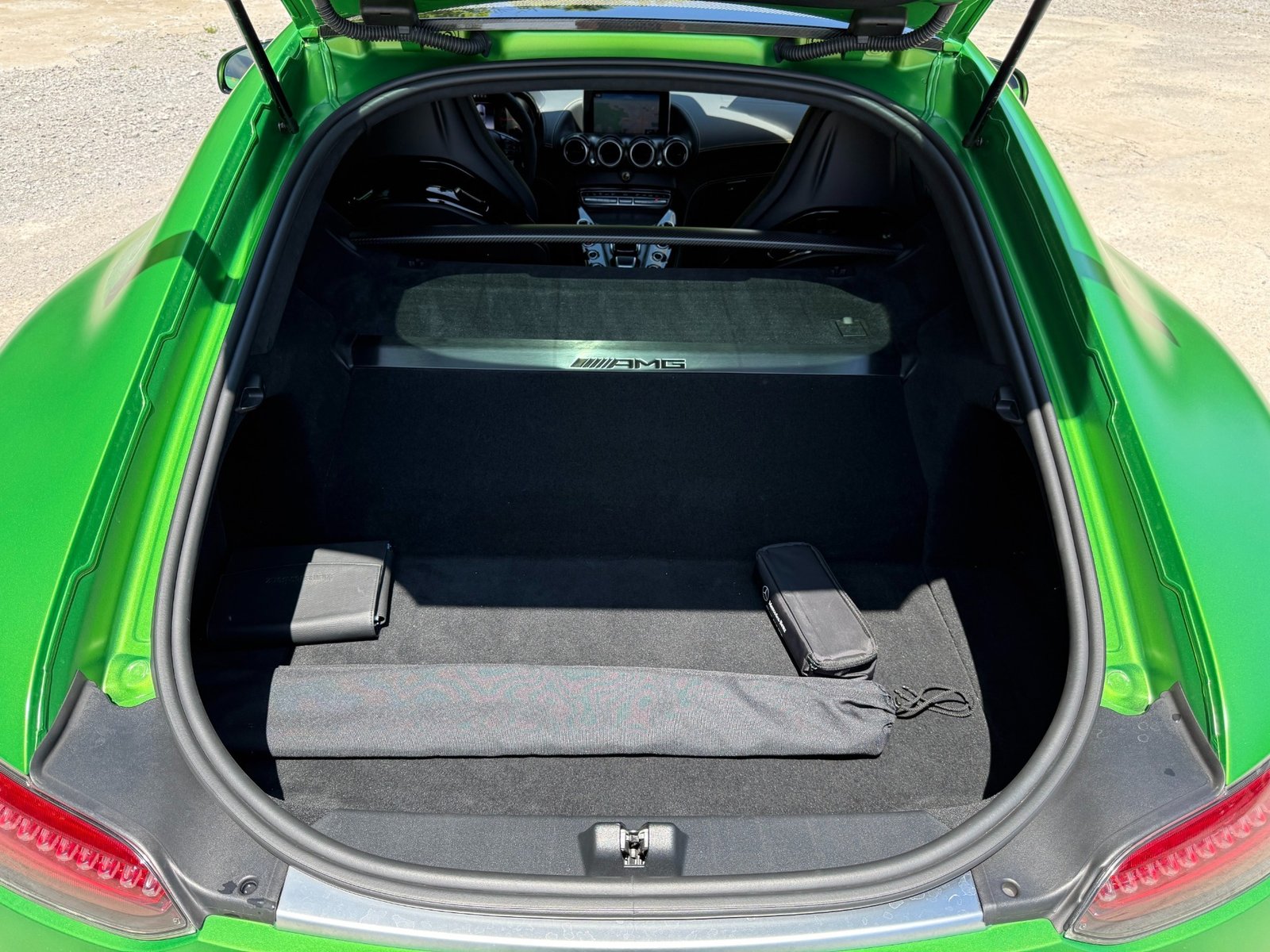 
								2018 Mercedes-Benz AMG GT R full									