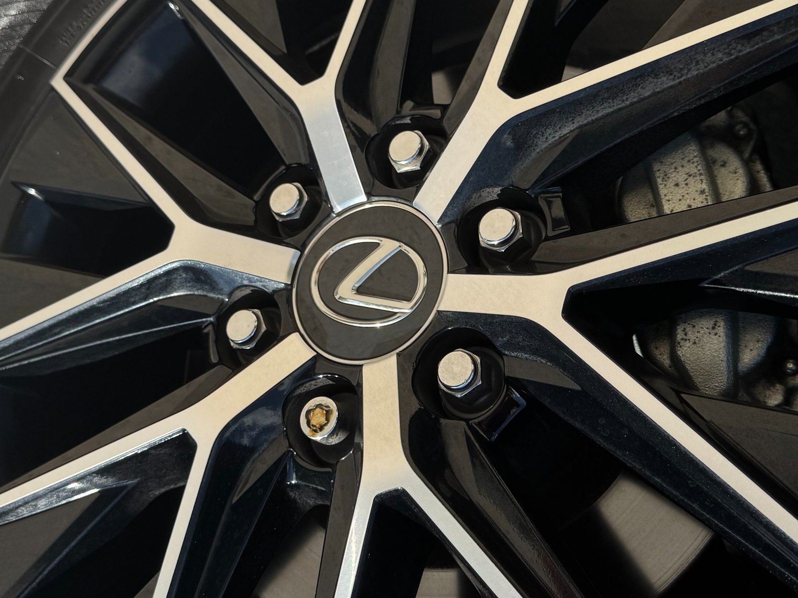 
								2024 Lexus GX 550 full									