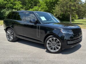 2024 Land Rover Range Rover P530 SE