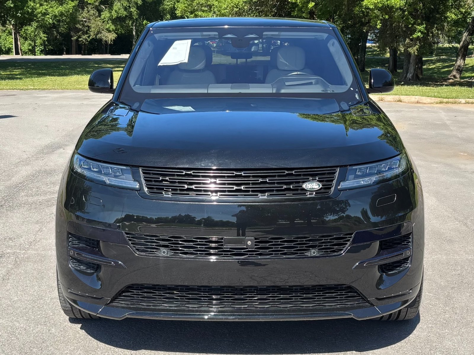 
								2023 Range Rover Sport P530 full									