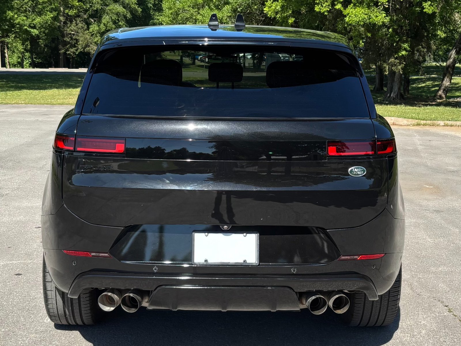 
								2023 Range Rover Sport P530 full									