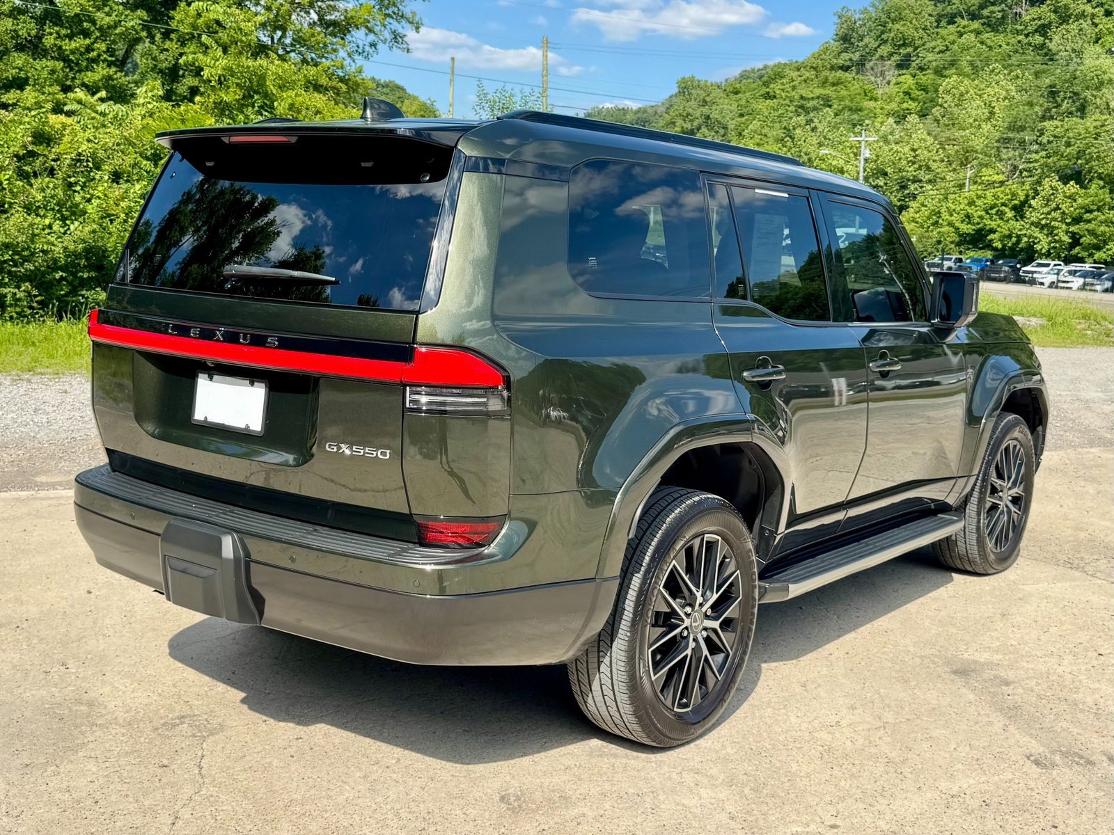 
								2024 Lexus GX 550 full									