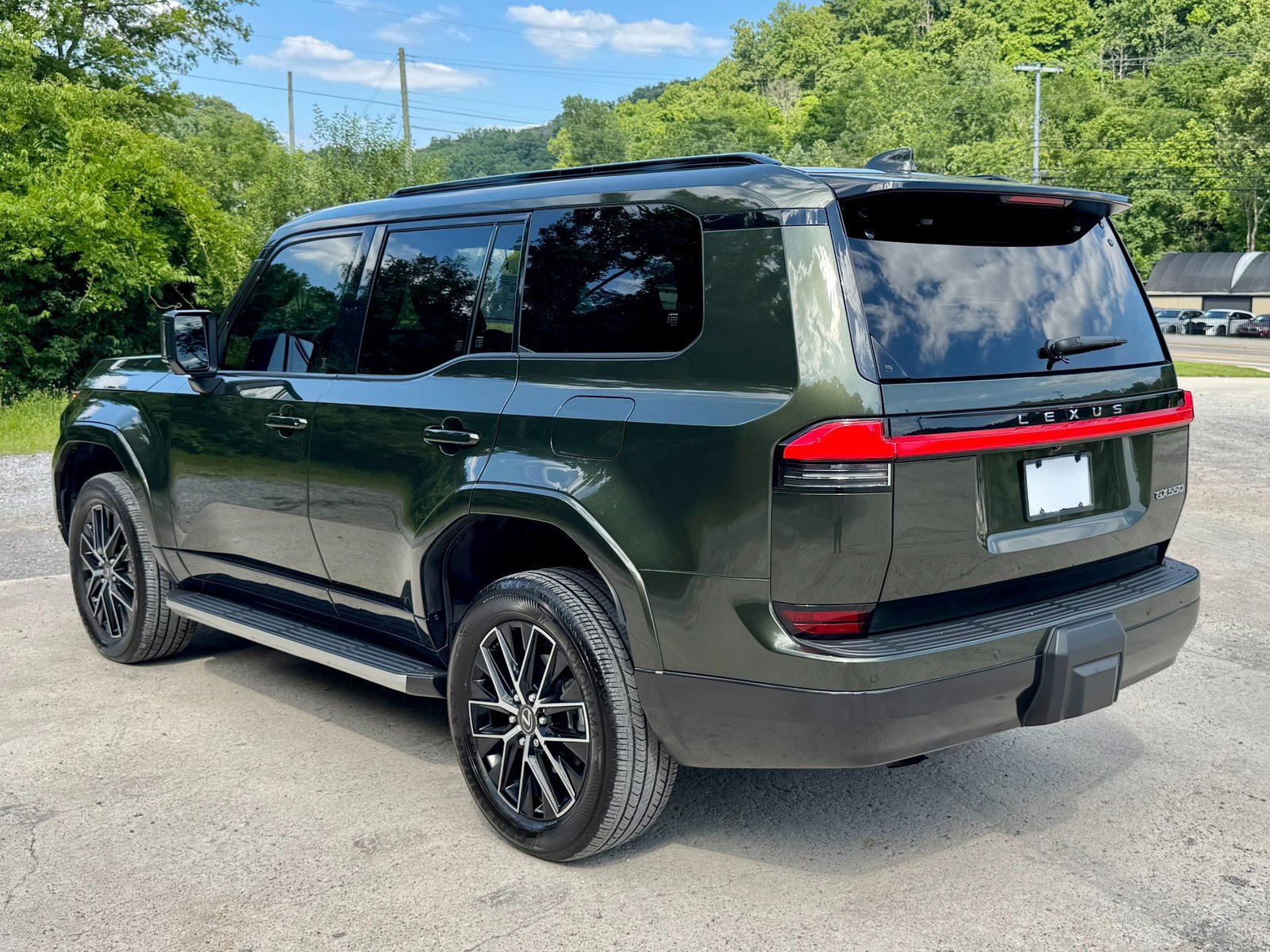 
								2024 Lexus GX 550 full									