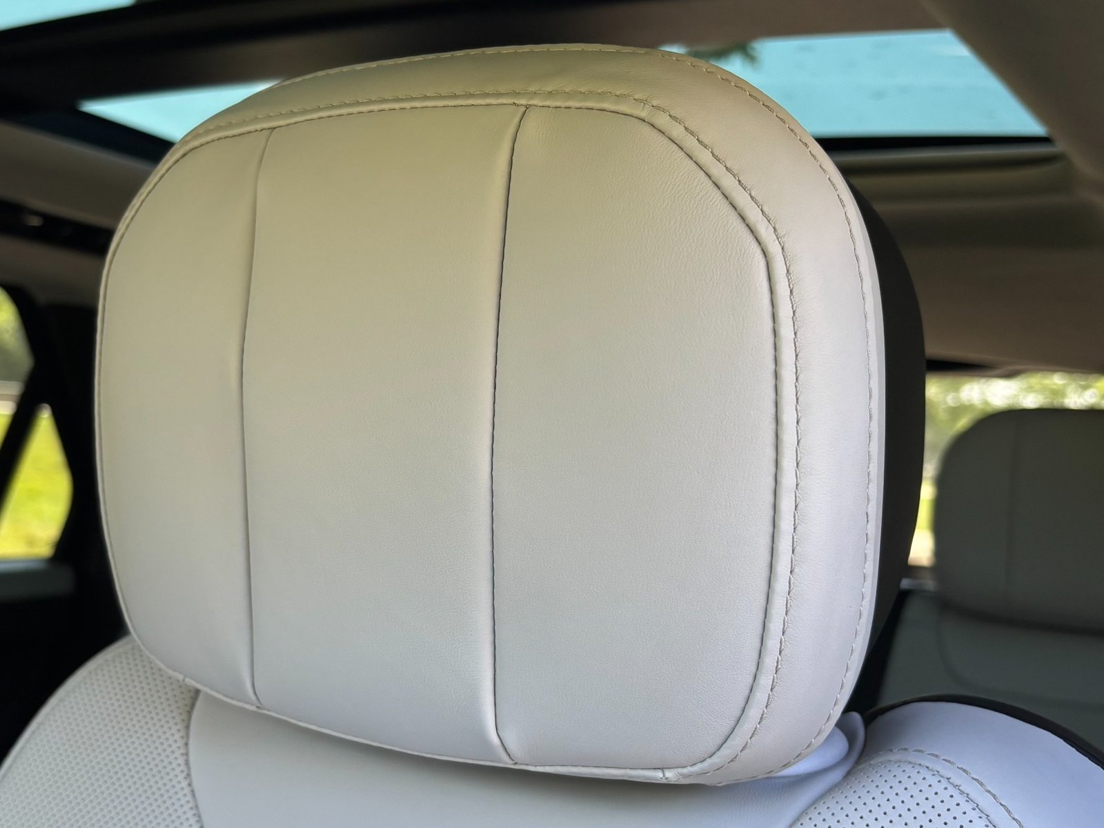 
								2023 Range Rover Sport P530 full									