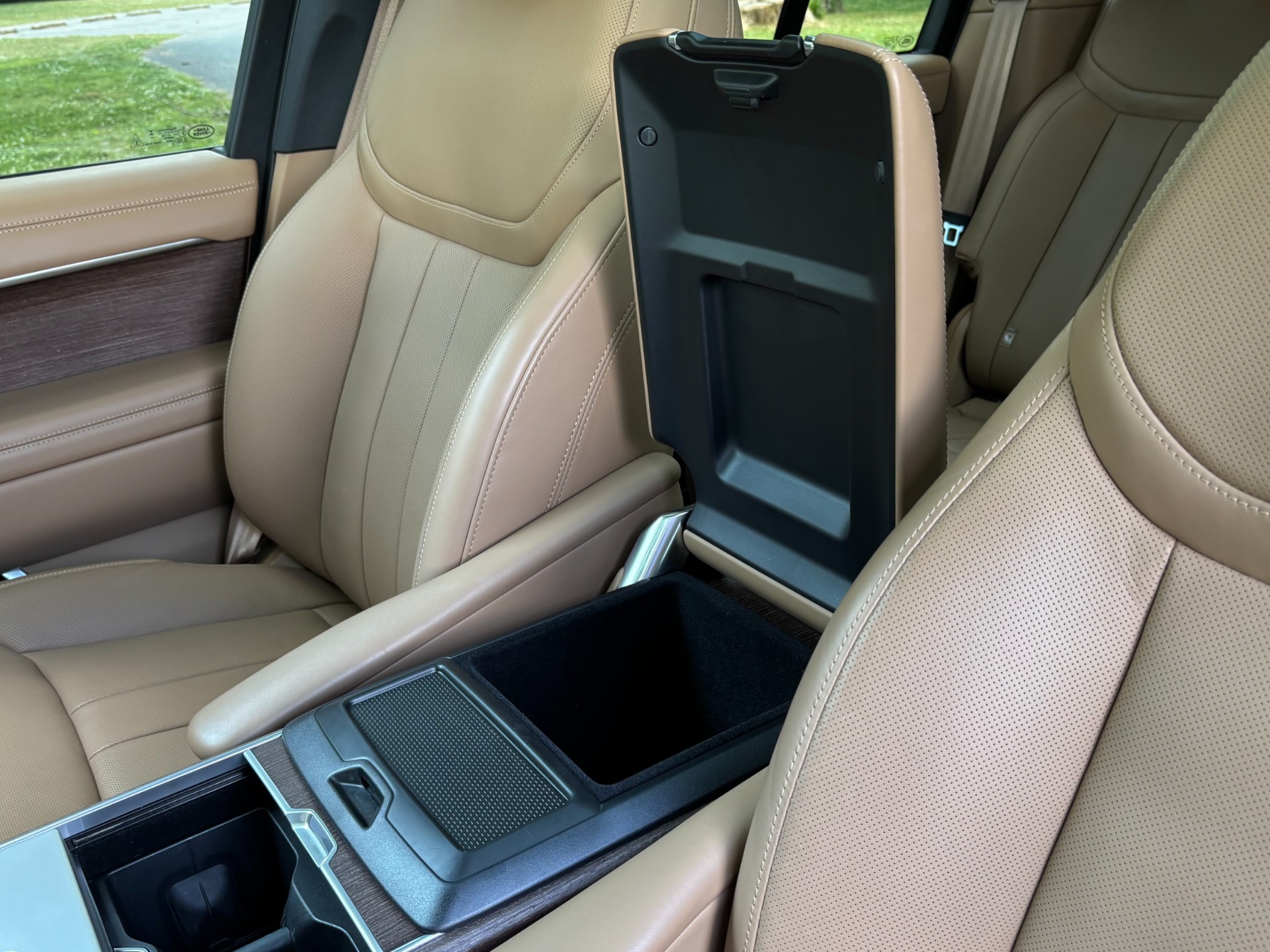 
								2024 Range Rover P530 SE full									