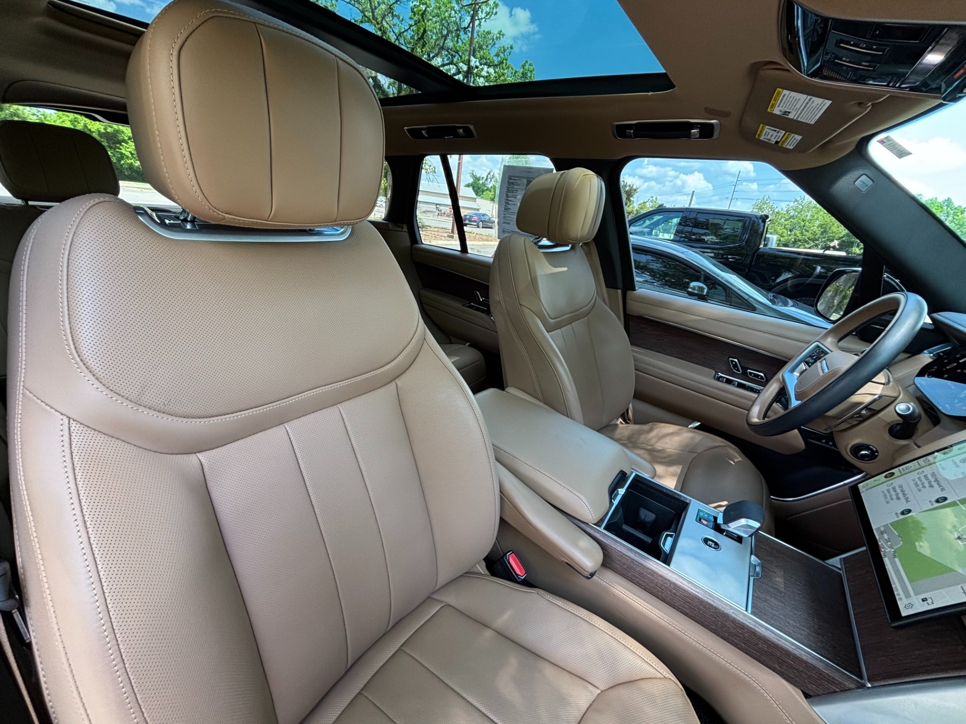 
								2024 Range Rover P530 SE full									