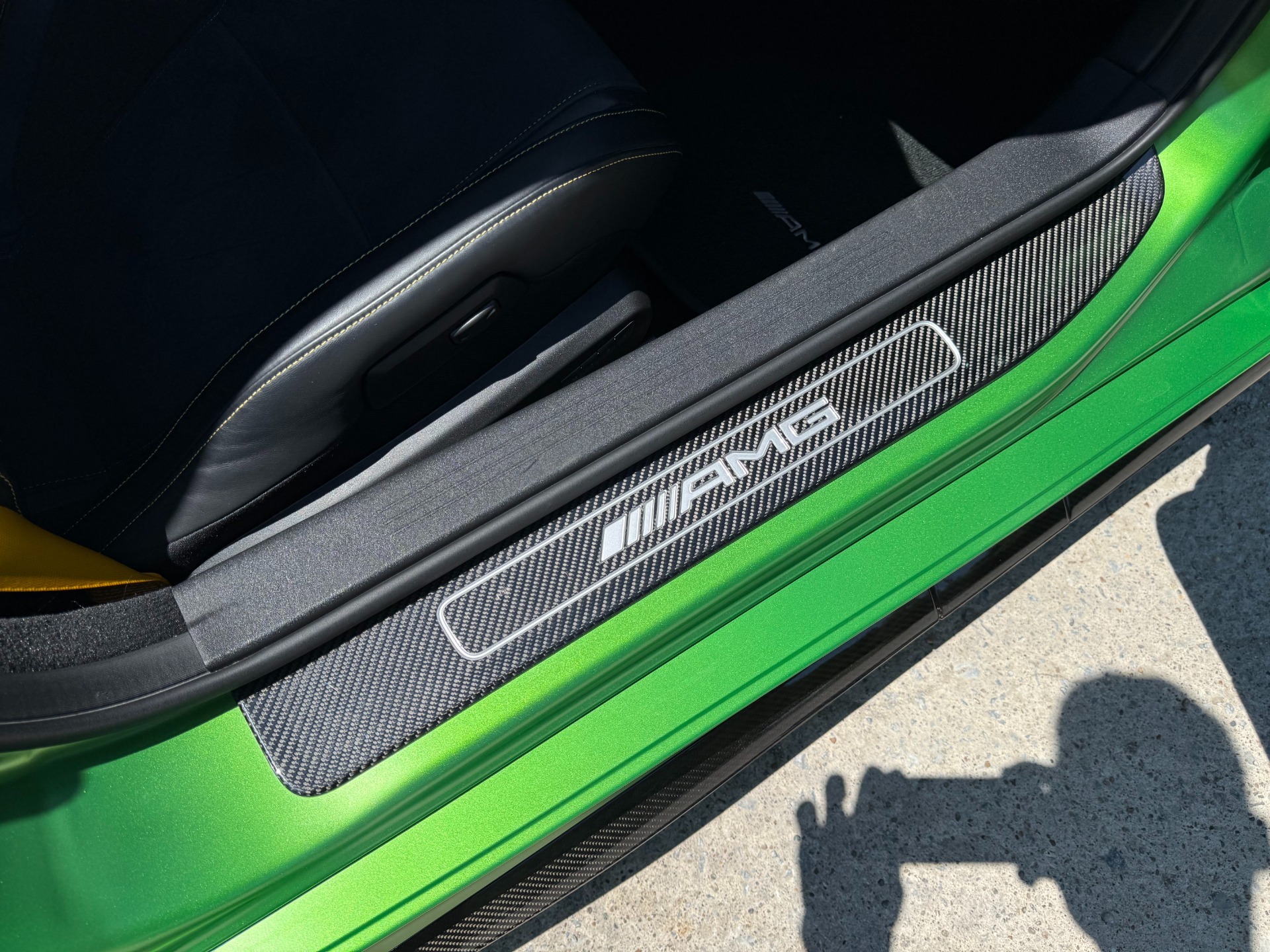 
								2018 Mercedes-Benz AMG GT R full									