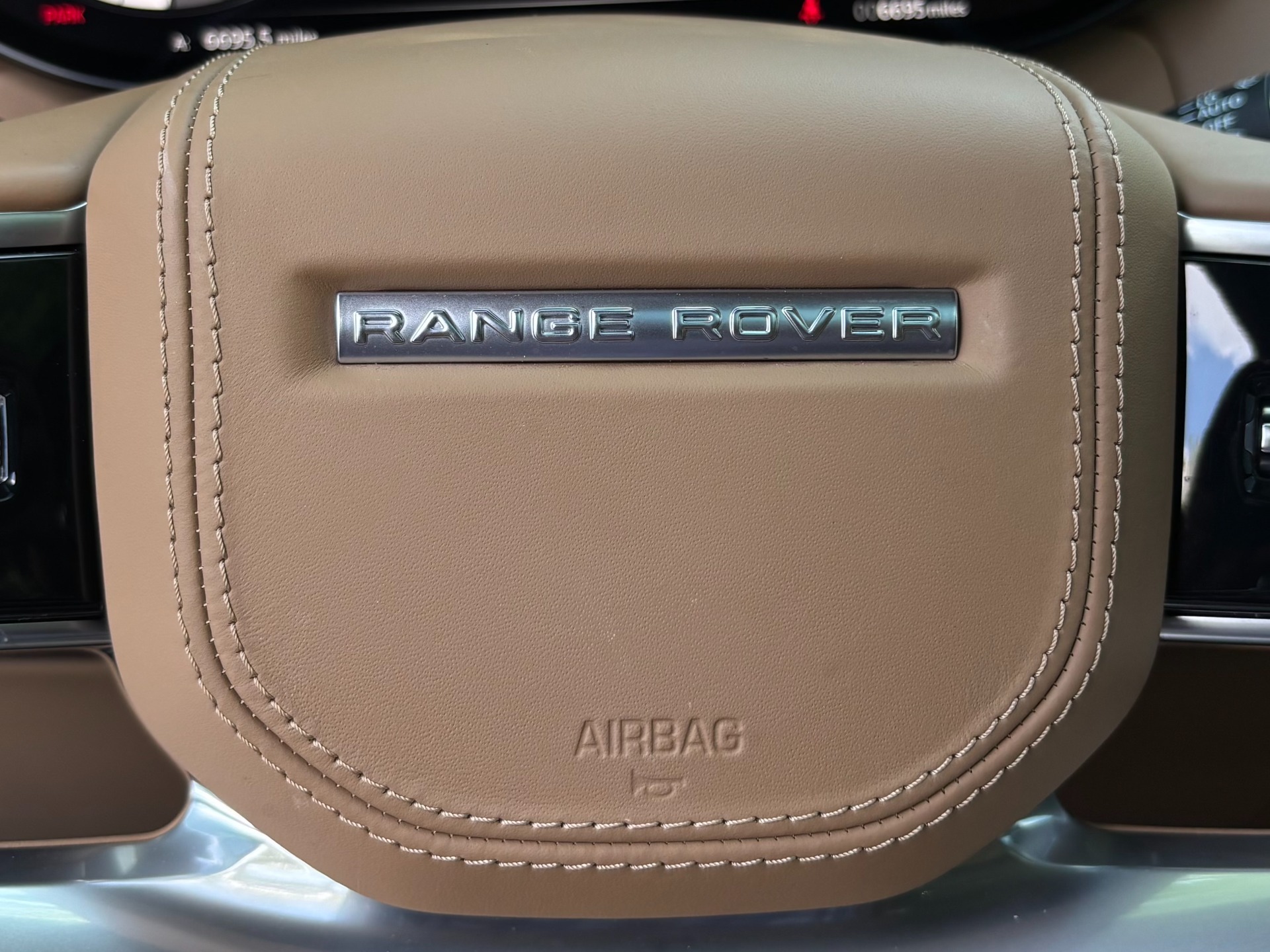
								2024 Range Rover P530 SE full									
