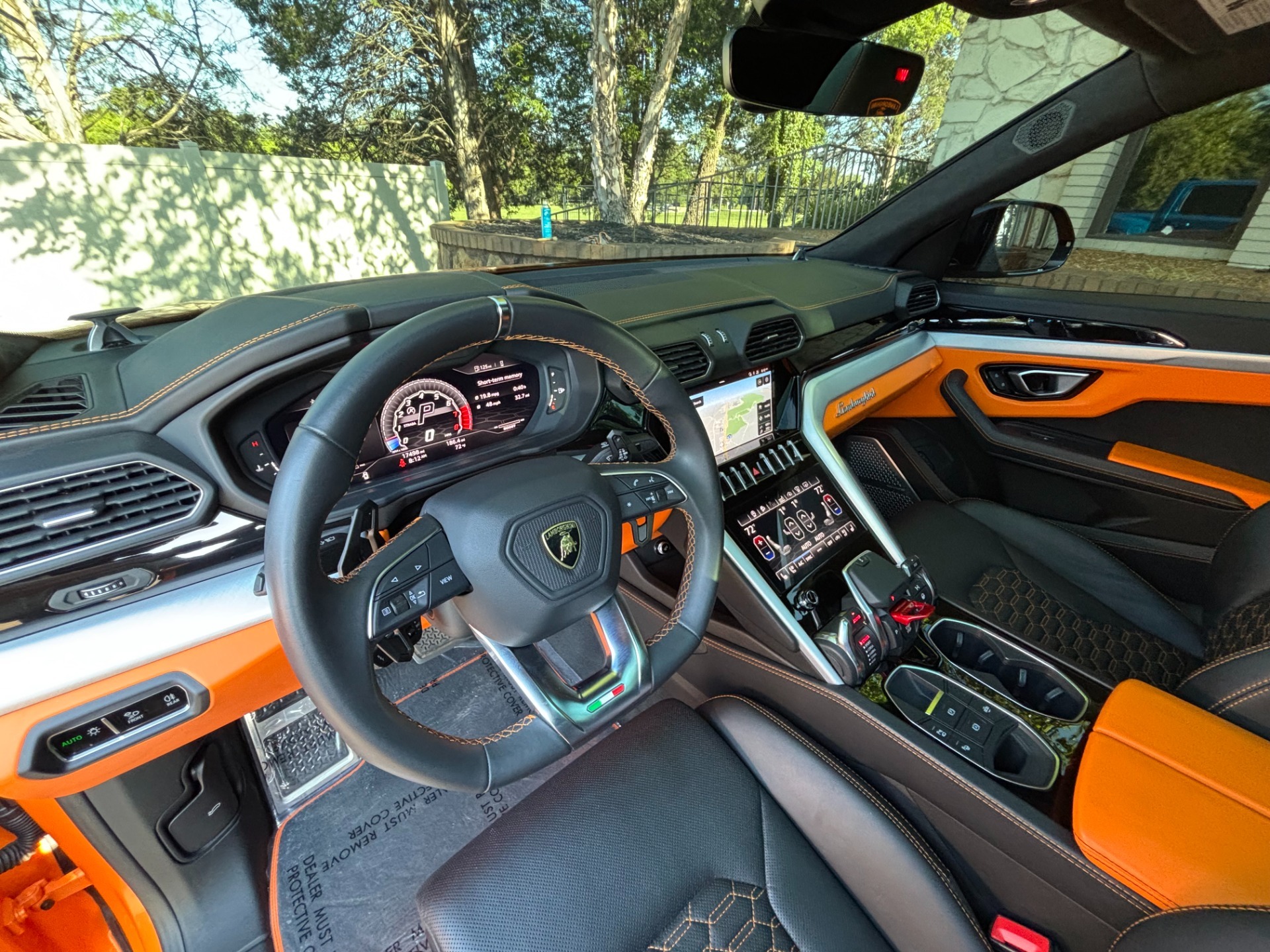 
								2021 Lamborghini Urus full									