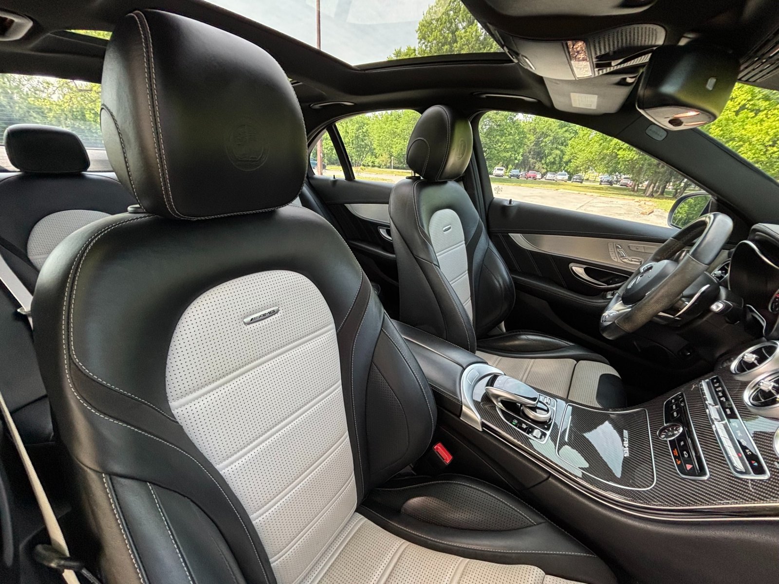 
								2018 Mercedes-Benz C 63 S AMG full									