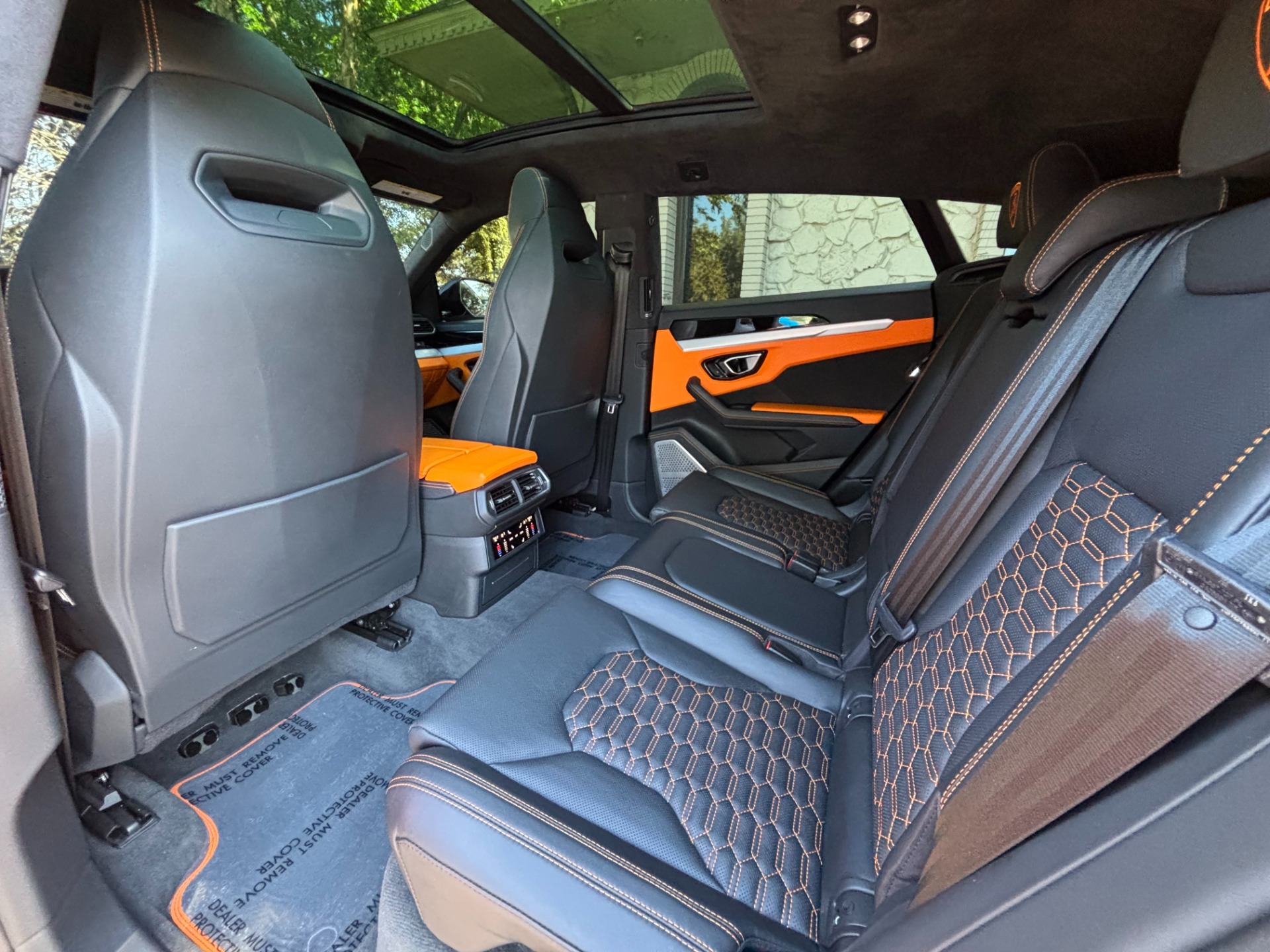
								2021 Lamborghini Urus full									