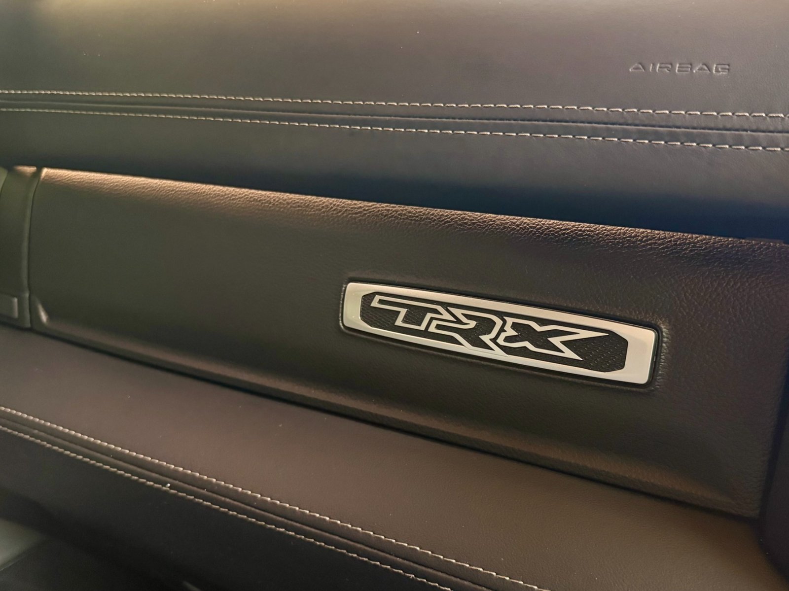 
								2022 Ram 1500 TRX full									