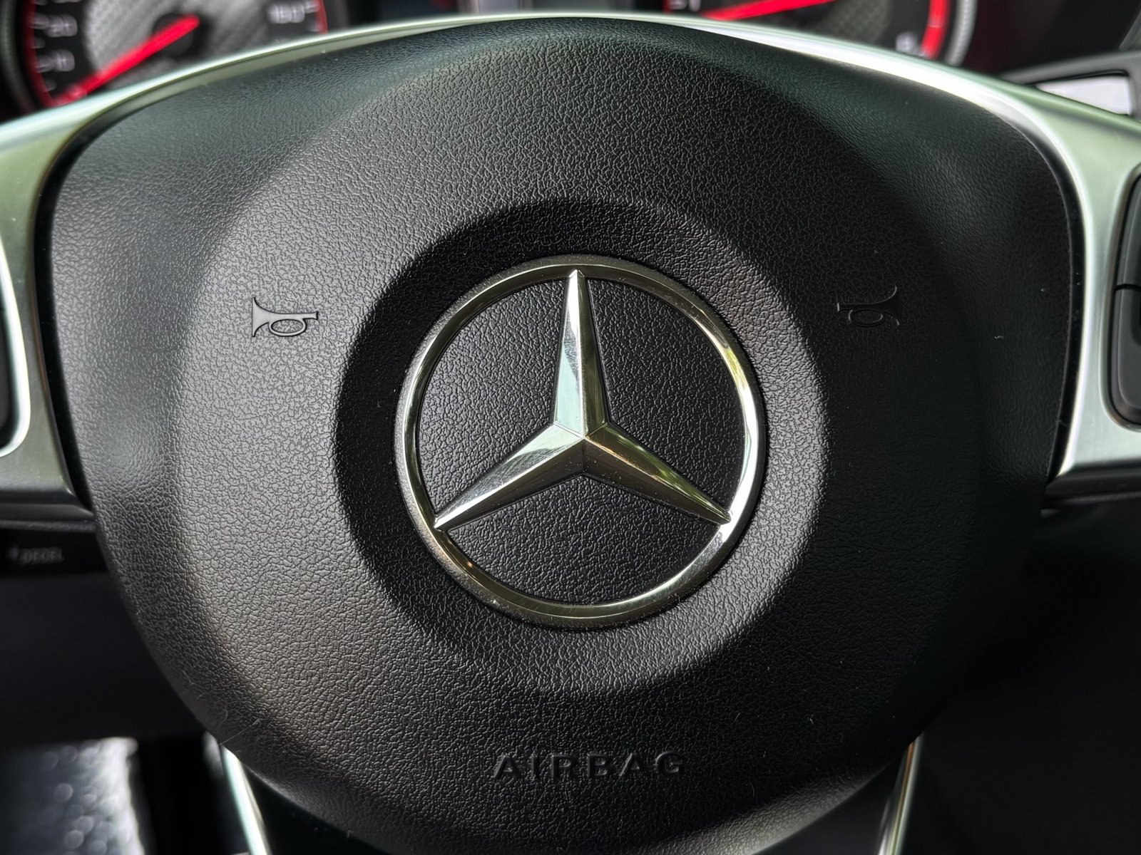 
								2018 Mercedes-Benz C 63 S AMG full									