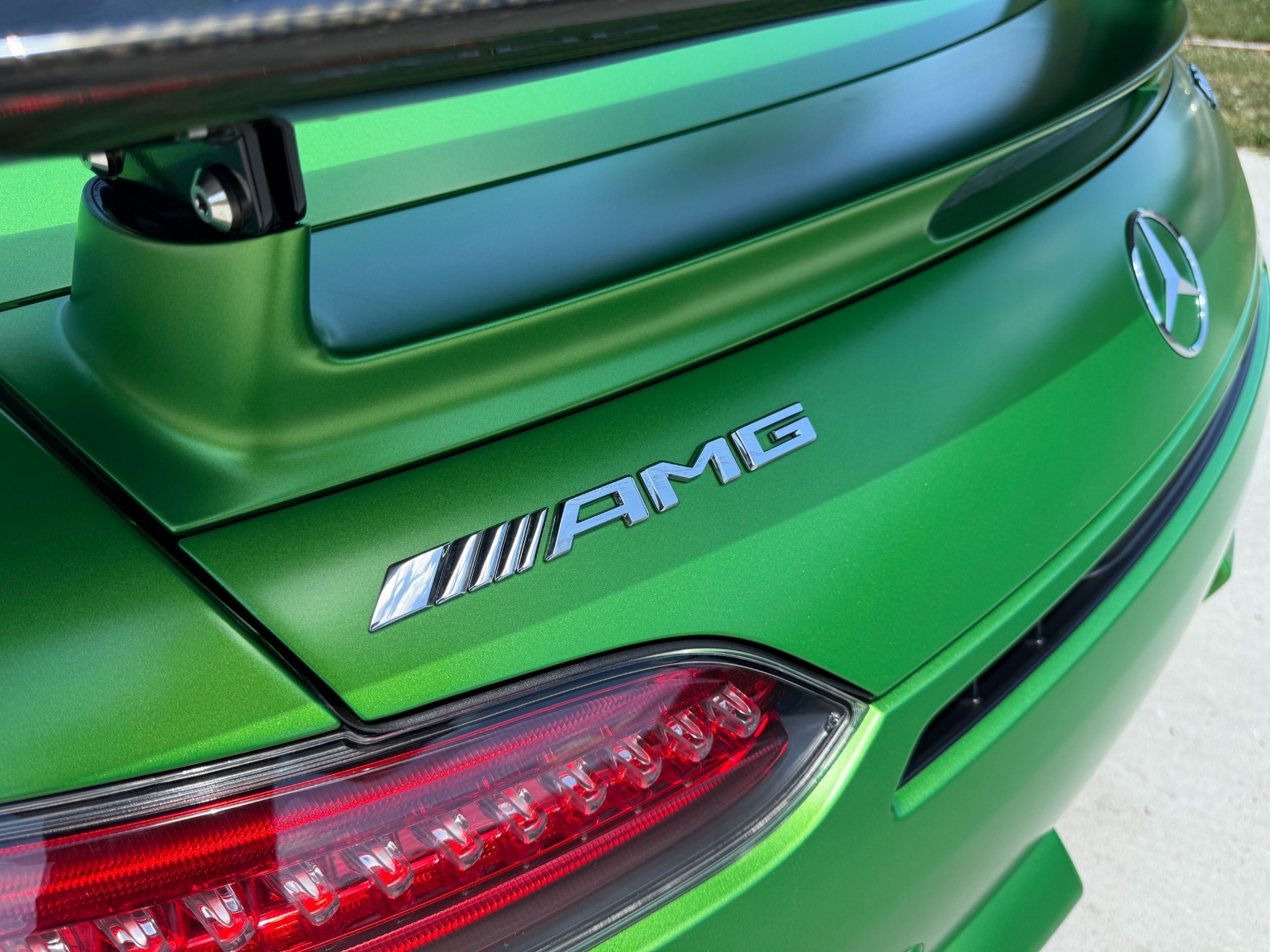 
								2018 Mercedes-Benz AMG GT R full									