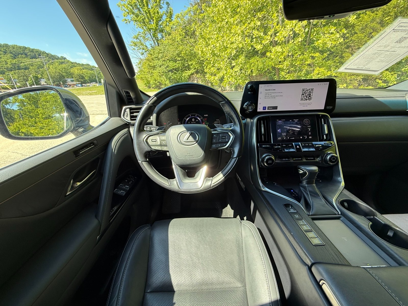 
								2023 Lexus LX 600 full									
