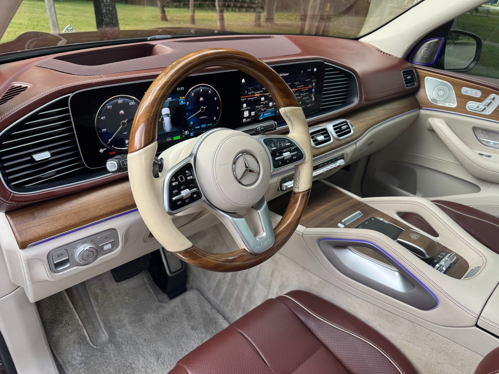 
								2023 Mercedes-Benz GLS 600 Maybach 4MATIC full									
