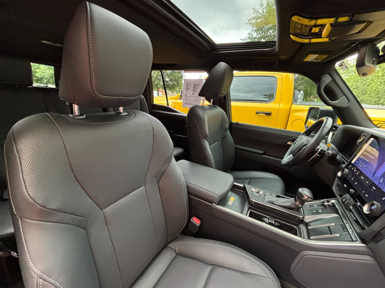 
								2024 Lexus GX 550 full									