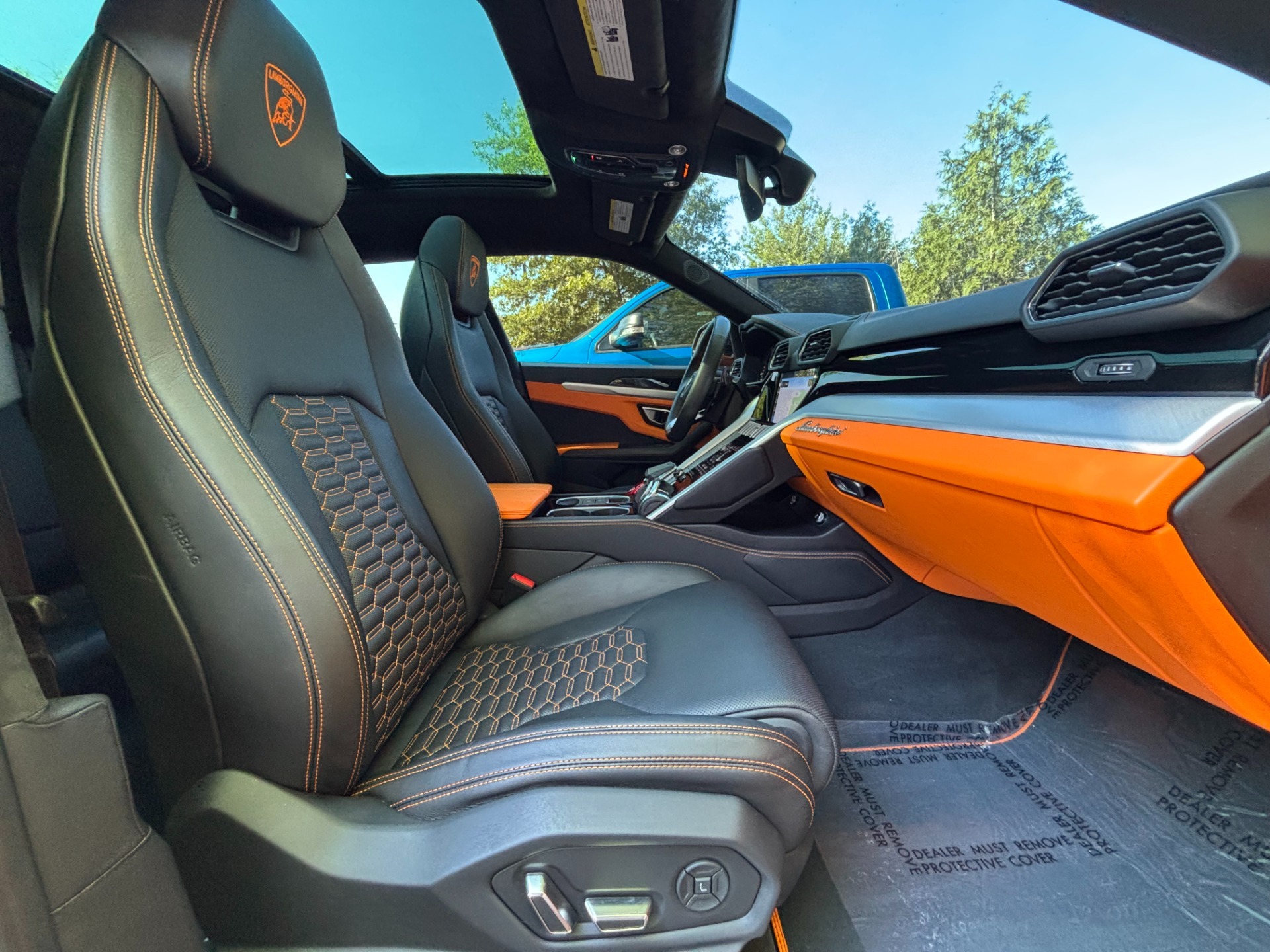 
								2021 Lamborghini Urus full									