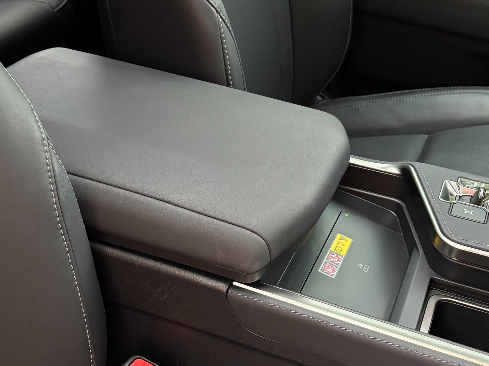 
								2024 Lexus GX 550 full									